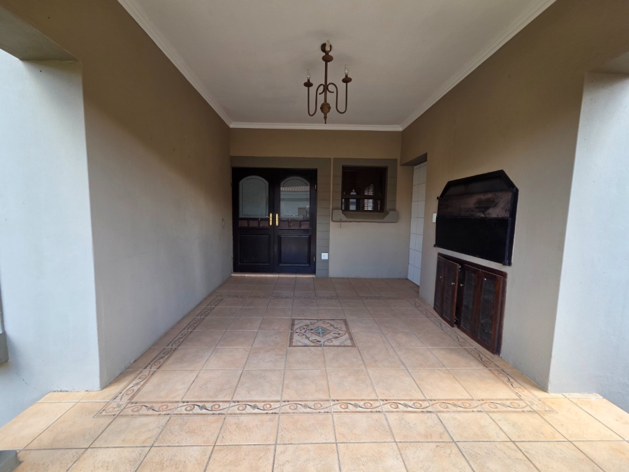 3 Bedroom Property for Sale in Dan Pienaar Free State